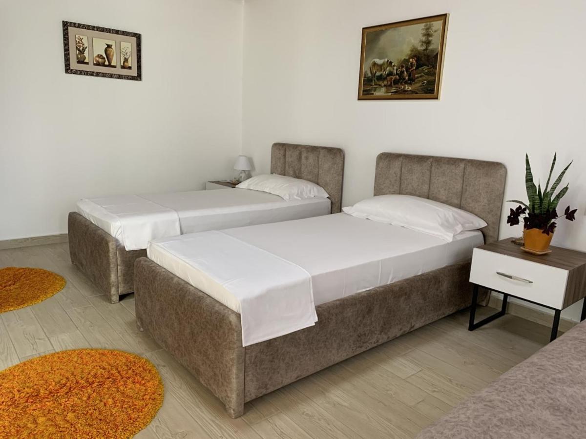 Hotel Olive House. Vlorë Exterior foto